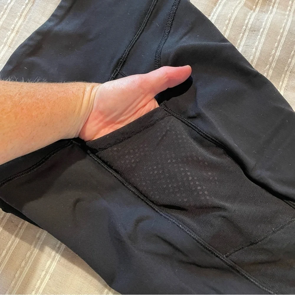 Lululemon Black Mesh 28” Full Length High Rise Activewear Workout Leggings 4